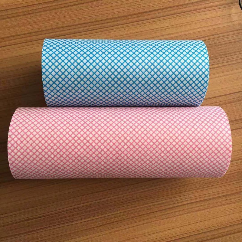 100 Pieces Per Pack Non Woven Cloths for Cleaning and OEM Acceptable